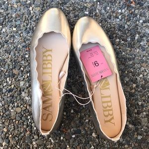 Brand New Gold Scalloped Flats